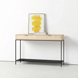mueble Kallfu arrimo MIMA de abedul con acero electropintado negro mate, vista ambiental