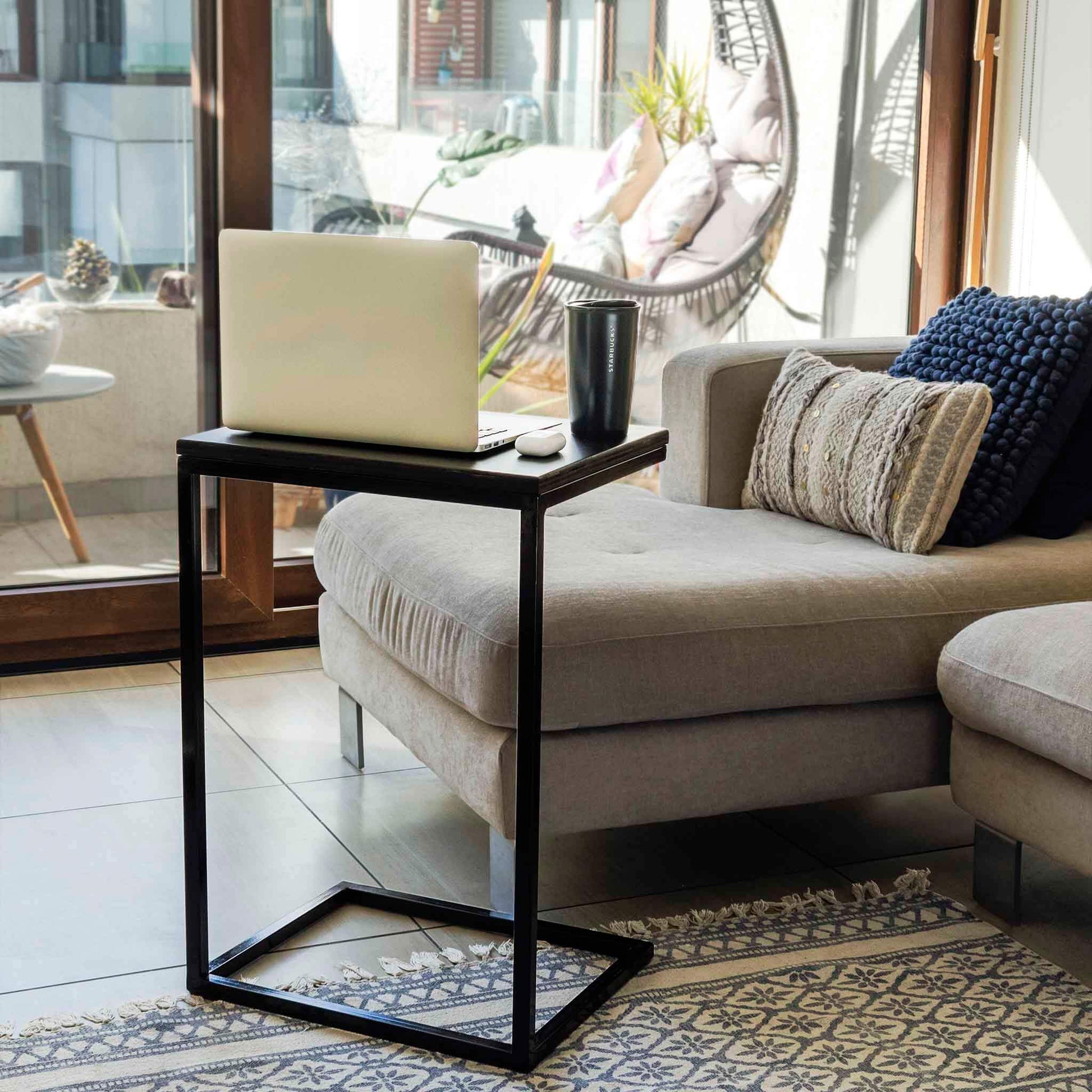 mesa cómoda para sofá